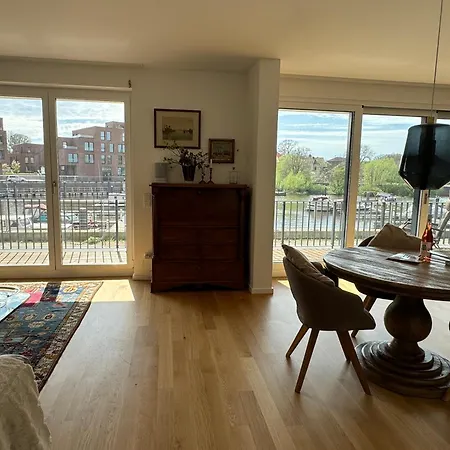 Allerinsel - Am Celler Yachthafen *